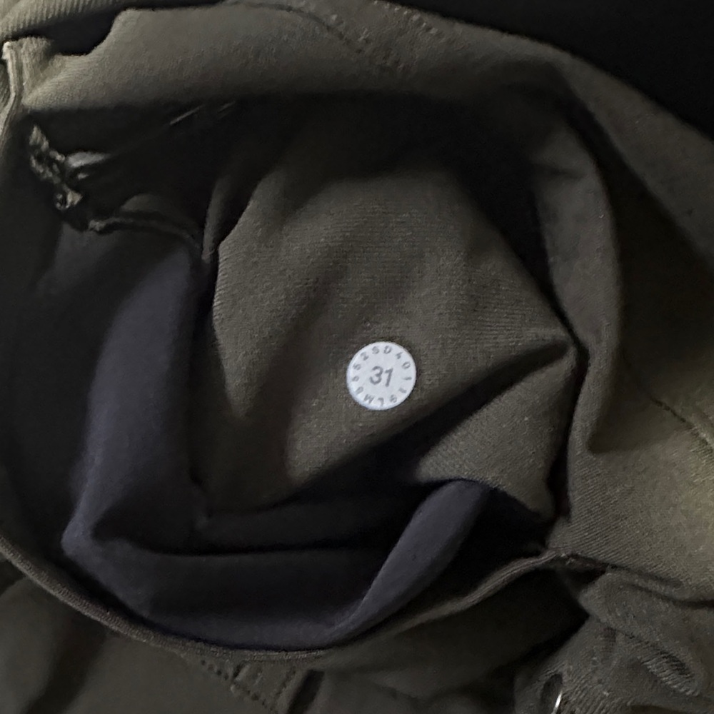 Lululemon Dark Green Trousers - Picture 3 of 3